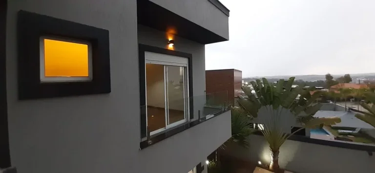 Imagem Luxuoso Apartamento à Venda em Condomínio de Alto Padrão em Alphaville Nova Esplanada, Votorantim-SP: 4 Quartos, 4 Suítes, 3 Salas, 6 Vagas de Garagem, 400m² Área