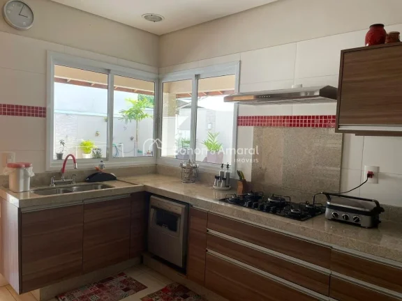 Imagem Sobrado de Luxo com 3 Suítes e Infraestrutura Completa

Este magnífico sobrado oferece o equilíbr...