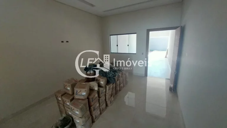 Imagem Casa de Luxo à Venda em Campo Grande-MS - 4 Quartos, 4 Suítes, 2 Salas, 4 Vagas de Garagem - Água Limpa Park - 220m²