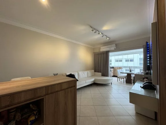 Imagem Apartamento Decorado com Sol da Manhã na Riviera à Venda