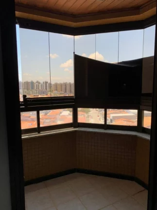 Imagem Apartamento à venda no Condomínio Vale dos Lagos - 4 quartos, área de lazer, 3 vagas de garagem.