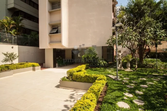 Imagem Apartamento em Perdizes com 3 quartos ( 1 suíte ) e 2 vagas, 121m²
