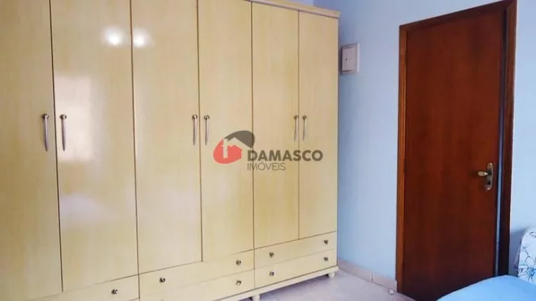 Imagem Casa à venda 5 Quartos, 6 Vagas, 237M², Vila Aquilino, Santo André - SP