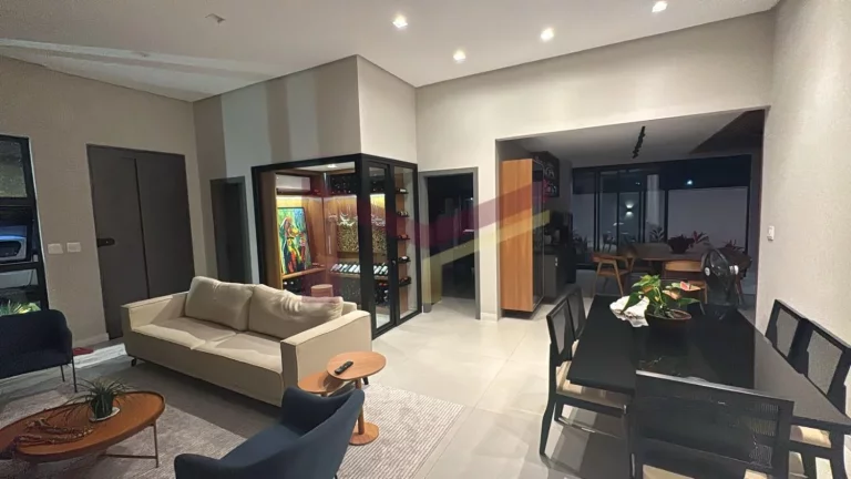 Imagem Casa alto padrão 3 suítes com closet no Damha I
