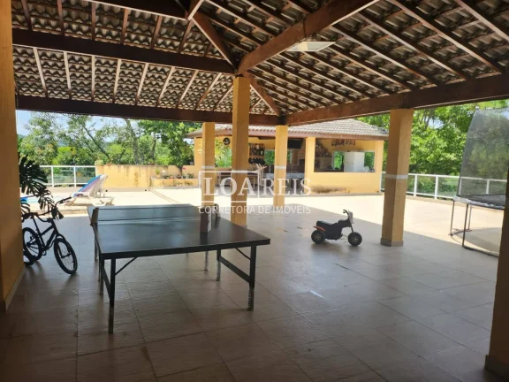 Imagem Vale dos Lagos | 3 Dormitórios (Suíte/Americanos) | 4 Vagas | 1.400 m²