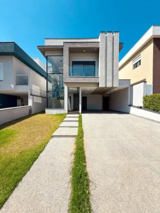 Imagem Casa com 3 quartos à venda, 250 m² por R$ 1.600.000 - Santana de Parnaíba/SP