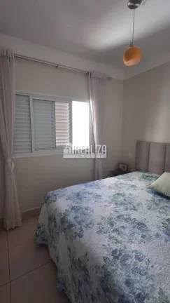 Imagem Apartamento 2 Quartos com Móveis Planejados no Edifício Residencial Alfredo Freire Junior, no bairro Abadia, em Uberaba