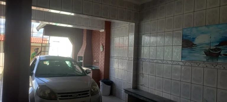 Imagem Casa para Venda em Itanhaém, Tupy, 5 dormitórios, 5 suítes, 1 banheiro, 3 vagas