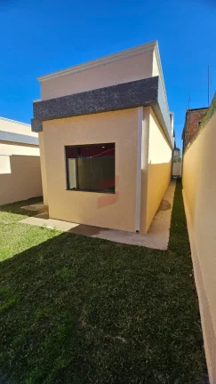 Imagem CASA com 3 dormitórios à venda por R$ 450.000,00 no bairro Ipê - SÃO JOSÉ DOS PINHAIS / PR