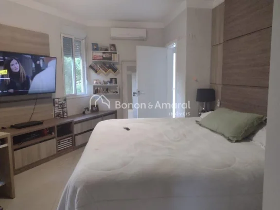 Imagem Excelente sobrado com ótimo acabamento no Condomínio Bosque dos Camarás, Valinhos.
Casa com 3 amp...