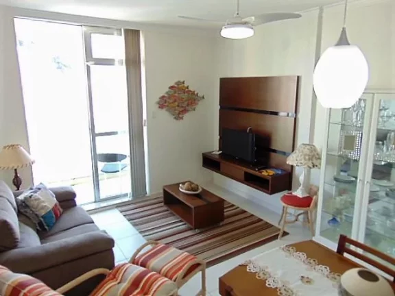 Imagem Pitangueiras, 40 metros da Praia, Vista Maravilhosa ao Mar, *Lindo Apto todo Reformado Top de Linha*, Local Nobre.