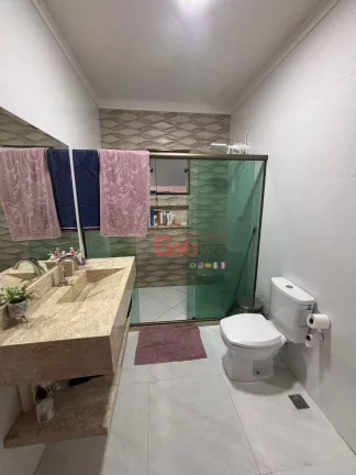 Imagem Casa com 4 dormitórios à venda, 216 m² por R$ 550.000,00 - Campo Redondo - São Pedro da Aldeia/RJ