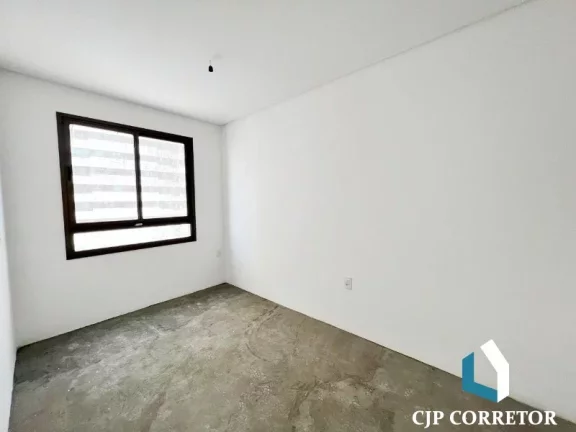Imagem Apartamento de 2 dormitórios com suíte, varanda e garagem coberta. Infraestrutura completa.