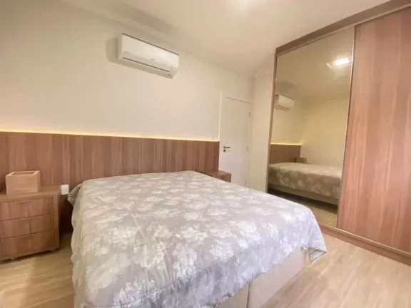 Imagem Apartamento com 3 dormitórios sendo 1 suíte e 2 vagas de garagem em Bombas, Bombinhas/SC