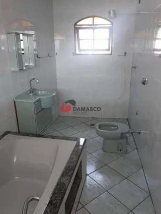 Imagem Sobrado à venda 3 Quartos, 1 Suite, 2 Vagas, 110M², Jardim Guairaca, São Paulo - SP