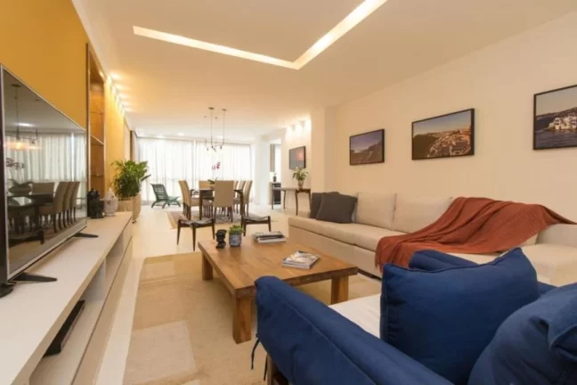 Imagem Apartamento para Venda em Itapema, meia praia, 3 dormitórios, 3 suítes, 4 banheiros, 3 vagas
