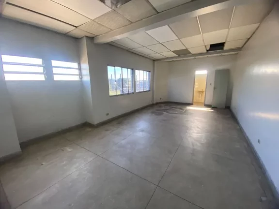 Imagem Conjunto comercial para locação, apenas 200 metros da Estação CPTM, Centro - Suzano/SP