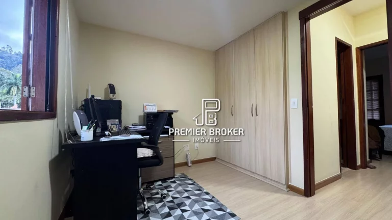 Imagem Casa à venda, 58 m² por R$ 470.000,00 - Parque do Imbui - Teresópolis/RJ