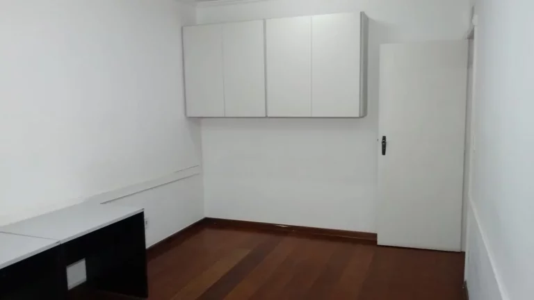 Imagem Apartamento em prédio comercial no Itaim Bibi