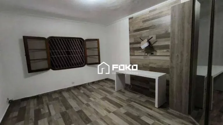 Imagem Sobrado com 4 dormitórios para alugar, 270 m² por R$ 6.300,00/mês - Jardim Bom Clima - Guarulhos/SP