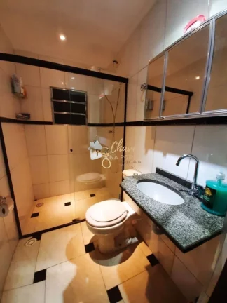 Imagem Casa a venda em Jardim Flor de Maio com 4 Dormitorios