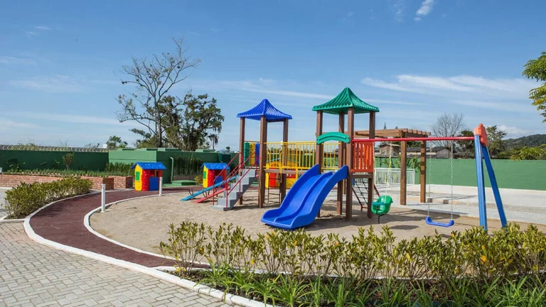 Imagem Terreno / Lote / Condomínio à venda, 360m² - Forquilhas