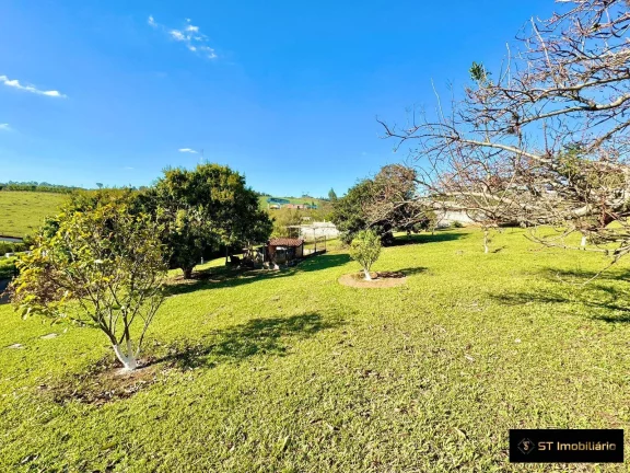 Imagem Incrível Chácara em Condomínio Atibaia 2000m² ou 3000m²! Financiamento!