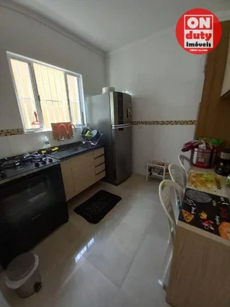 Imagem Sobrado com 2 dormitórios à venda, 70 m² por R$ 429.000,00 - Catiapoã - São Vicente/SP