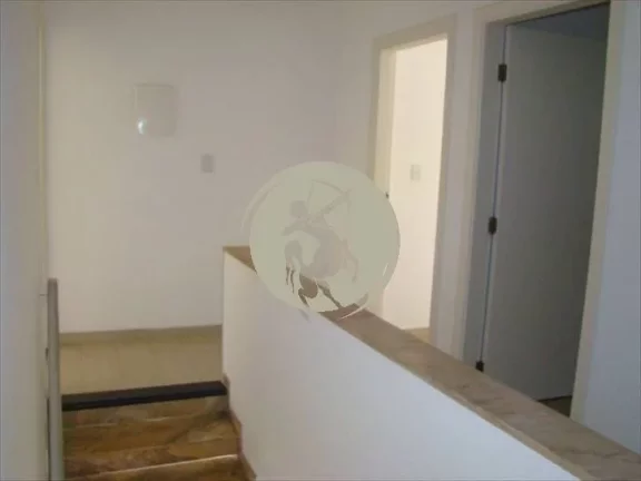 Imagem Sobrado a venda em localização priveligiada!