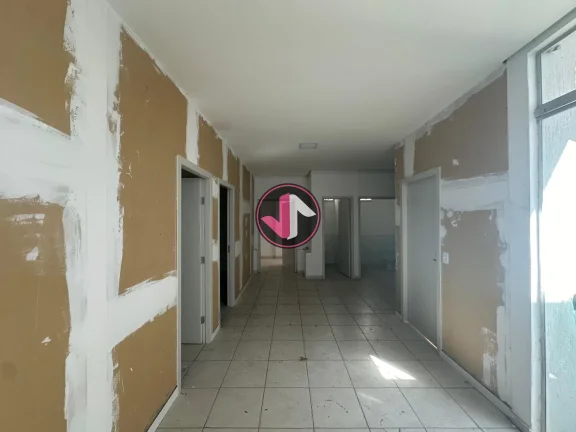 Imagem Aproveite essa oportunidade única de alugar um ponto comercial no coração de Cuiabá, no bairro C...