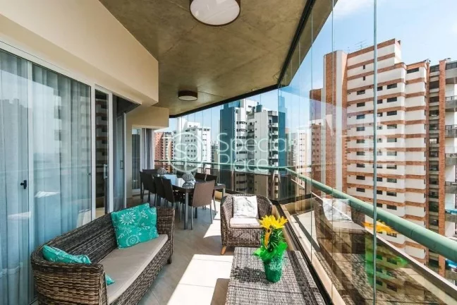 Imagem Belíssimo apartamento de alto padrão para venda em região nobre e elegante com modernos condomín...