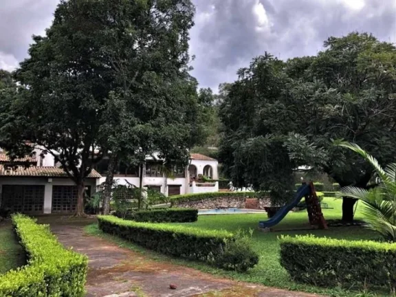 Imagem Chác. do Refúgio - Est Zurique AT: 2.700m² - ZUM (Zona Uso Misto)