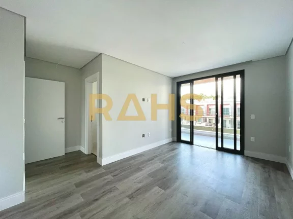 Imagem Excelente sobrado geminado novo localizado no bairro Santo Antônio em Joinville, bem próximo a Cas...