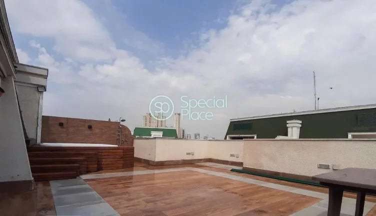Imagem Cobertura impecável ao lado do Horto. São 210m² de área privativa, 3 dormitórios ( 2 suítes) e...