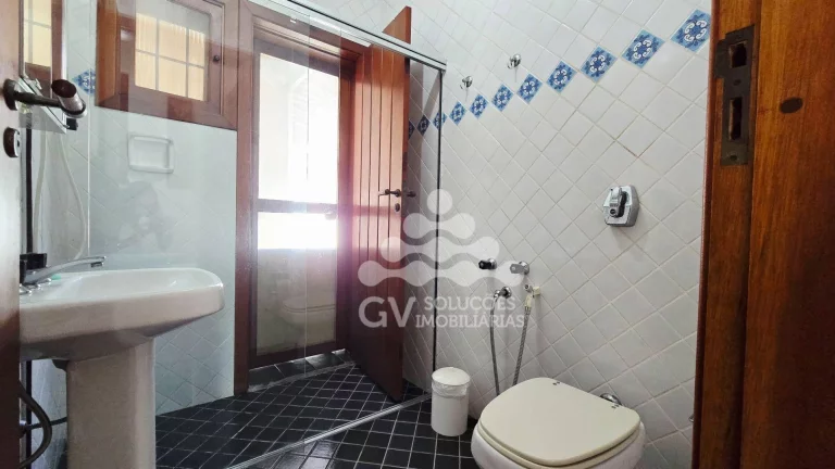 Imagem Casa com 3 dormitórios à venda, 195 m² por R$ 2.000.000,00 - Condomínio Lagoinha - Ubatuba/SP