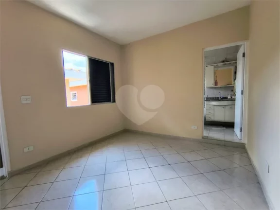 Imagem Sobrado à venda com 3 quartos, sendo 1 suíte, em Butantã, São Paulo - SP