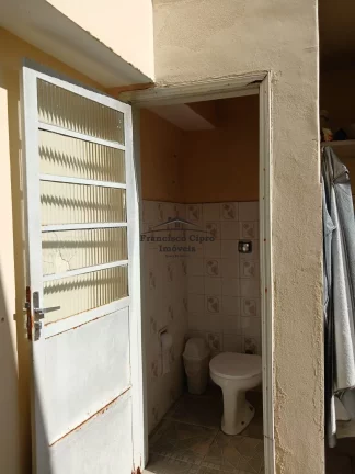 Imagem Casa à venda no bairro Vila Comendador Rodrigues Alves (Pedregulho) - Guaratinguetá/SP