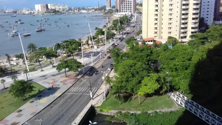 Foto do imóvel: Flat para Venda em Fortaleza, Mucuripe, 1 dormitório, 1 banheiro, 1 vaga