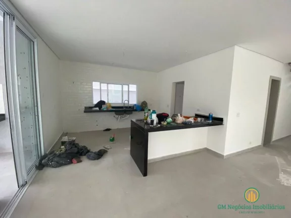 Imagem Casa nova, clean, 4 dormitorios, suítes com piscina em condomínio