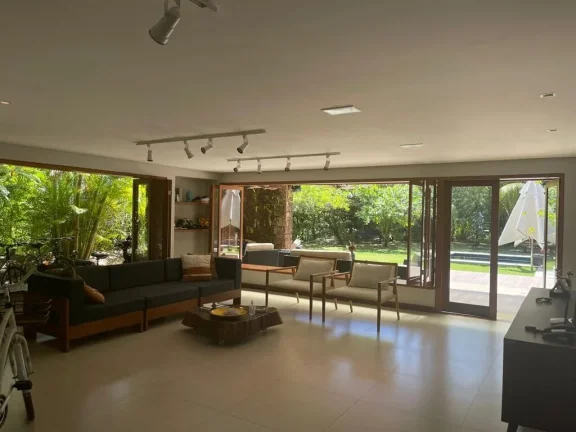 Imagem Casa com 6 Quartos à Venda, 450 m² em Mata de São João - Mata de São João