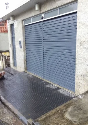 Imagem Salão comercial 130m² - Pé Direito de 3,30m