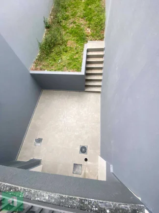 Imagem Sobrado à venda em Diadema, Taboão, com 2 quartos, 130m2