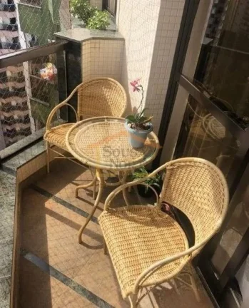 Imagem Apartamento reformado, amplo e moderno, 3 dormitórios, sendo 1 suíte, 2 banheiros, sala 2 ambiente...