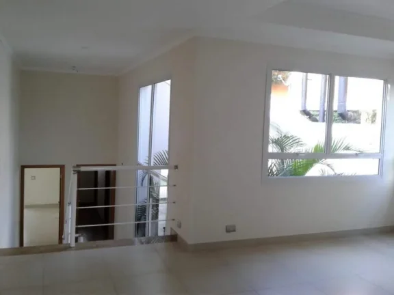 Imagem Casa em Aldeia da Serra - 354m²