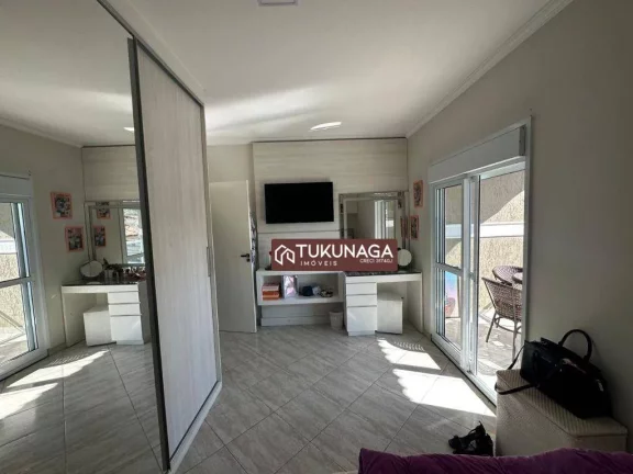 Imagem Sobrado com 3 quartos ( 1 suite ) à venda, 243 m² por R$ 1.000. - Jardim Adriana - Guarulhos/SP