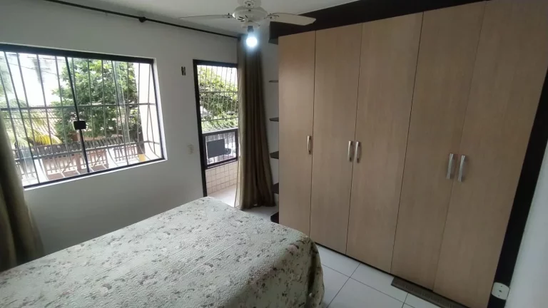 Imagem Apartamento Alto Padrão, 02 Quartos, 01 Suite, 01 Vaga de Garagem, Escada, Praia do Morro, Guarapari - ES