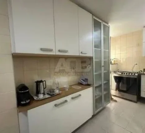 Imagem Apartamento à venda na Barra da Tijuca, 139m2, 3Qtos, 2Vagas, vista mar!