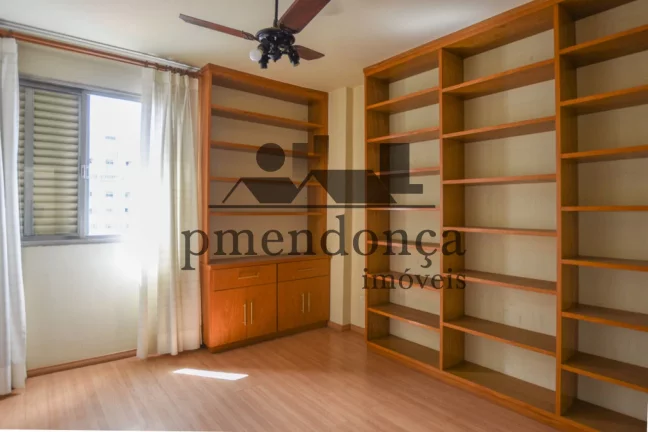 Imagem Apartamento na Rua Monte Alegre com 126m², 3 quartos (1 suíte) e 2 vagas.