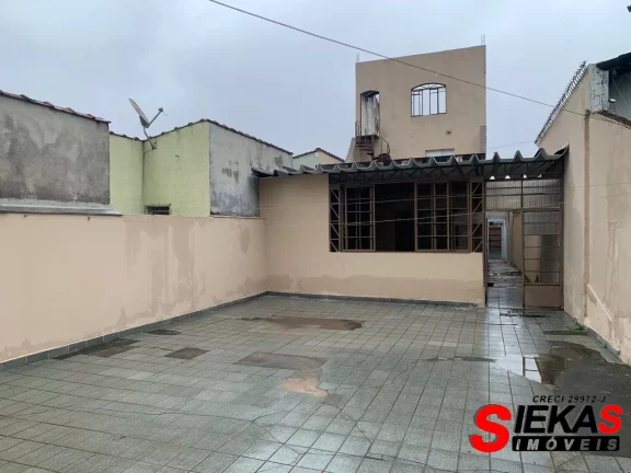 Imagem Casa à venda ou locação em São Paulo-SP, Penha: 3 quartos, 2 salas, 2 banheiros, 4 vagas, 320m²! Venha conferir!
