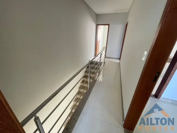 Imagem Casa Duplex com 3 Quartos à Venda em Itapebussu - Guarapari/ES